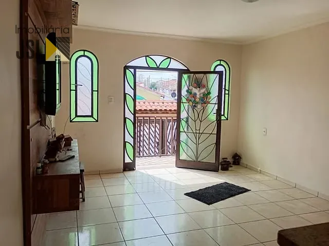 Sobrado com 125m² 4 quartos e 4 banheiros, à venda, no bairro Jardim Shangri-lá em Caçapava
