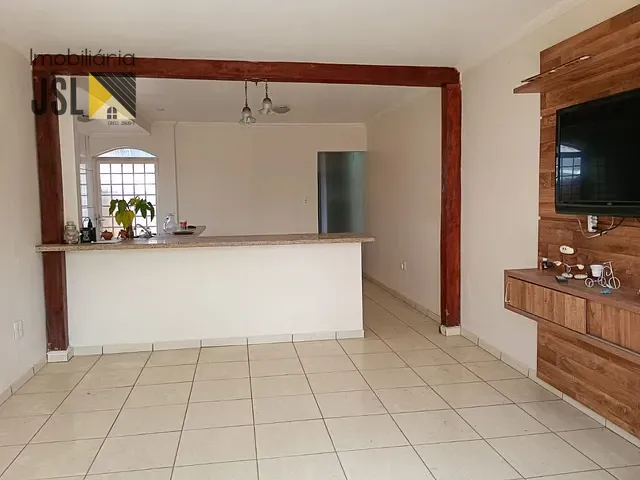 Sobrado com 125m² 4 quartos e 4 banheiros, à venda, no bairro Jardim Shangri-lá em Caçapava