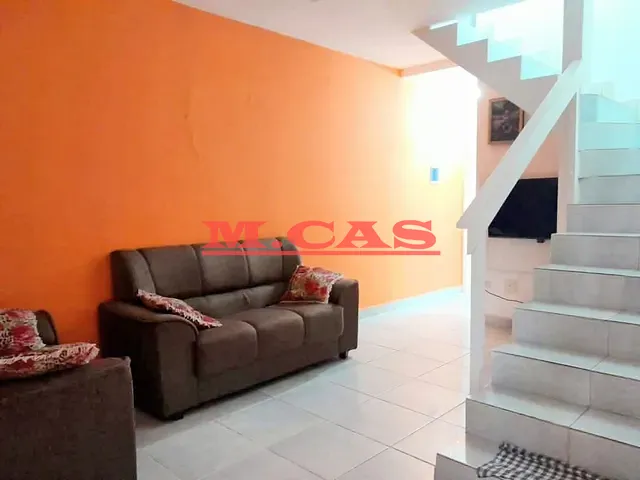 Sobrado com 130m² 2 quartos e 2 banheiros, à venda, no bairro Balneário Tropical em Itanhaém