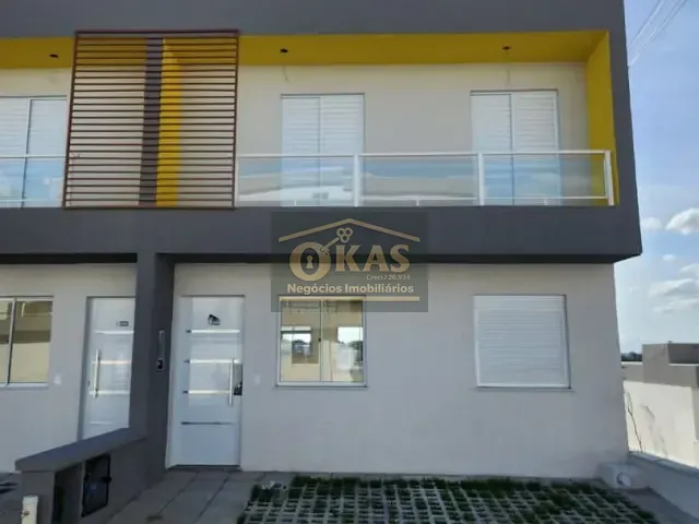 Sobrado com 166m² 4 quartos e 5 banheiros, à venda ou para alugar, no bairro Parque Santa Rosa em Suzano