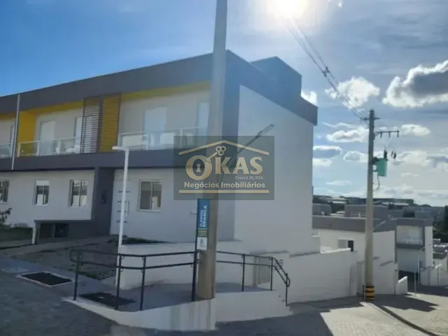 Sobrado com 166m² 4 quartos e 5 banheiros, à venda ou para alugar, no bairro Parque Santa Rosa em Suzano