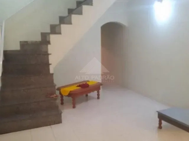 Sobrado com 125m² 3 quartos e 2 banheiros, à venda, no bairro Jardim Campo Verde em Mauá