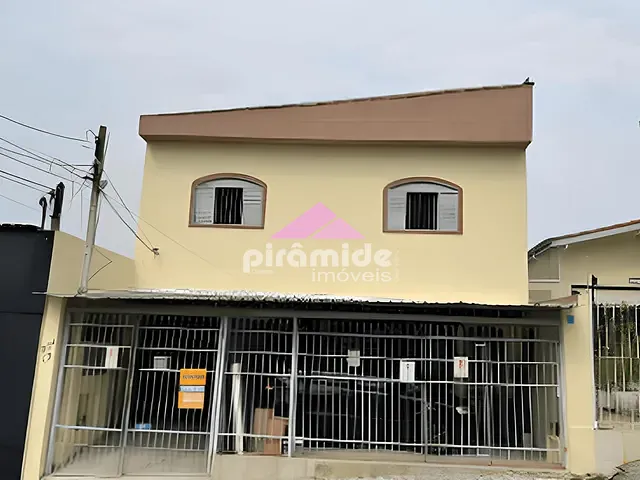 Sobrado com 250m² 6 quartos e 4 banheiros, à venda, no bairro Jardim Bela Vista em São José dos Campos