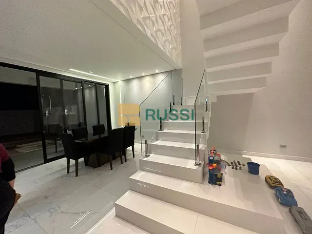 Sobrado com 250m² 3 quartos e 4 banheiros, à venda, no bairro condomínio VIVA Vem Viver Jacareí em Jacareí