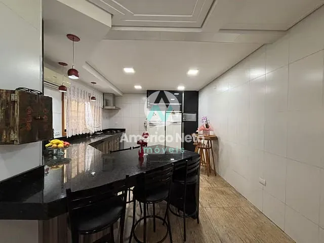 Sobrado com 91m² 4 quartos e 2 banheiros, à venda, no bairro Santa Paula em São Caetano do Sul