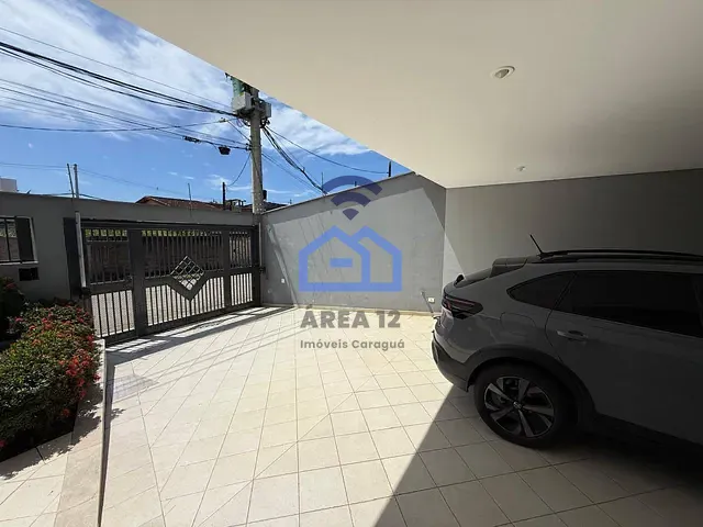 Casa com 290m² 4 quartos e 4 banheiros, à venda, no bairro Jardim Califórnia em Caraguatatuba