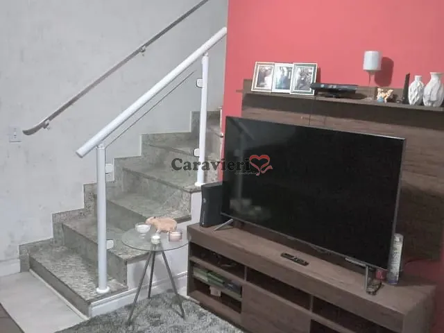 Sobrado 2 quartos e 2 banheiros, à venda, no bairro Jardim Piratininga em São Paulo