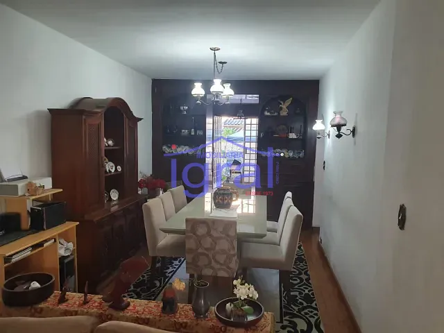 Sobrado com 181m² 3 quartos e 1 banheiro, à venda, no bairro Planalto Paulista em São Paulo