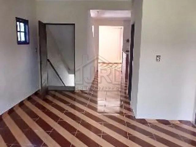 Sobrado 4 quartos e 2 banheiros, à venda, no bairro Centro em Ribeirão Pires