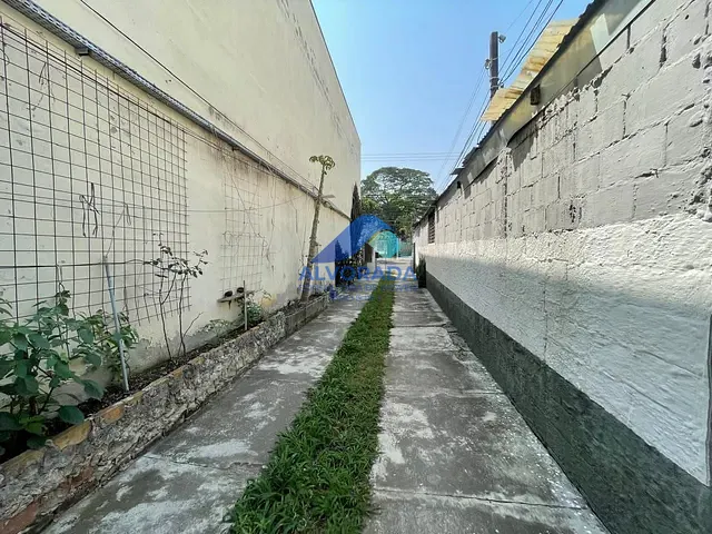 Sobrado com 1316m² 15 quartos e 10 banheiros, à venda, no bairro Centro em São José dos Campos