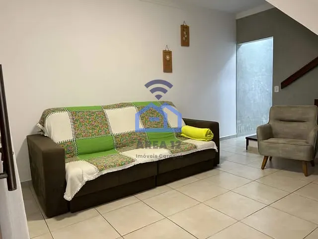 Sobrado com 240m² 2 quartos e 3 banheiros, à venda, no bairro Jardim Jaqueira em Caraguatatuba