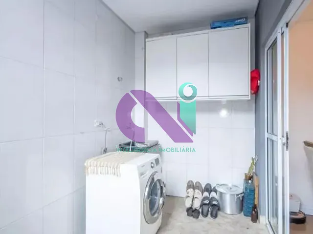 Sobrado com 225m² 3 quartos e 4 banheiros, à venda, no bairro Santo Antônio em Osasco