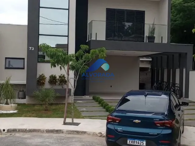 Sobrado com 234m² 4 quartos e 4 banheiros, à venda, no bairro Jardim Jacinto em Jacareí