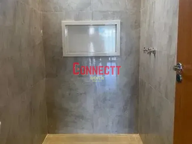 Sobrado com 200m² 4 quartos e 4 banheiros, à venda, no bairro Bonfim Paulista em Ribeirão Preto