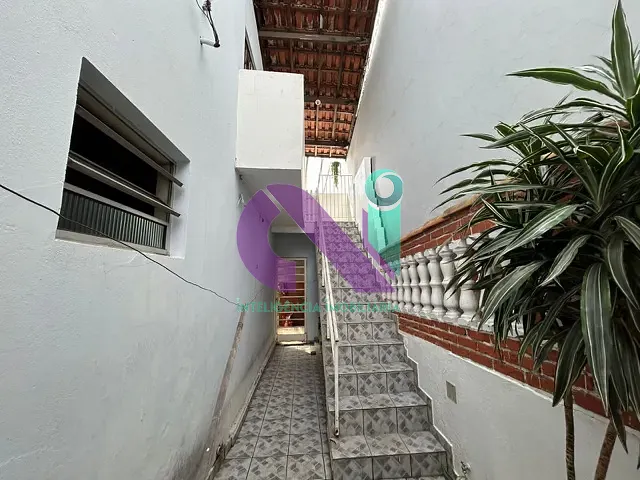 Sobrado com 90m² 2 quartos e 1 banheiro, para alugar, no bairro Km 18 em Osasco