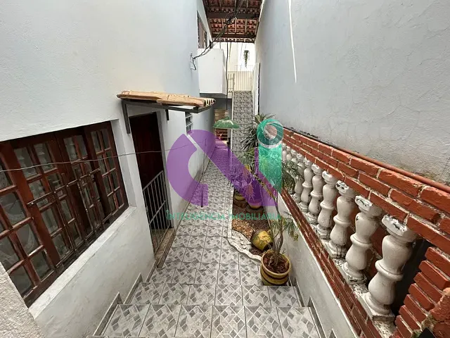 Sobrado com 90m² 2 quartos e 1 banheiro, para alugar, no bairro Km 18 em Osasco