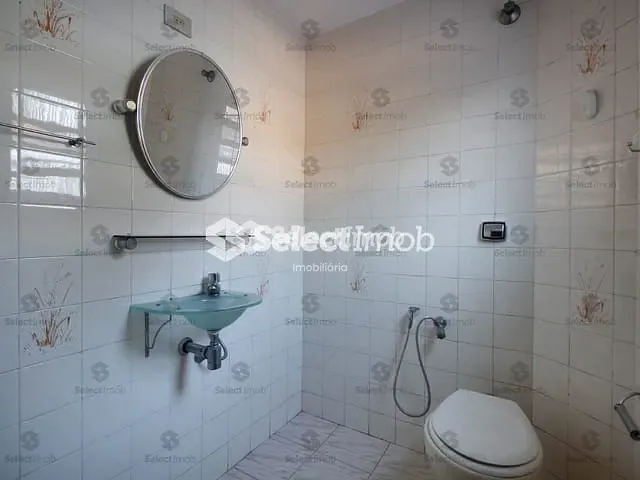 Sobrado com 201m² 5 quartos e 3 banheiros, à venda, no bairro Vila Noêmia em Mauá