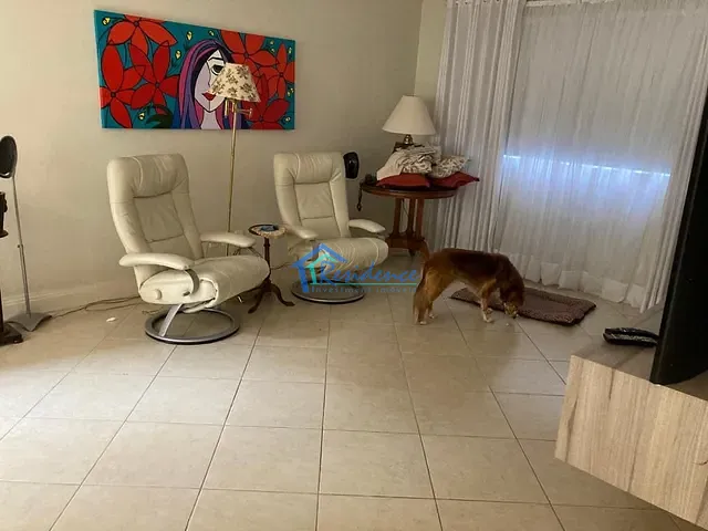 Sobrado com 300m² 4 quartos e 2 banheiros, à venda ou para alugar, no bairro Jardim Portal dos Ipês em Indaiatuba