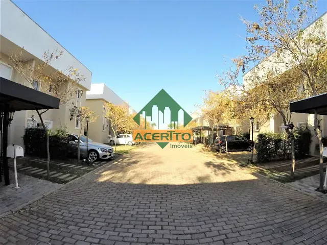 Sobrado com 100m² 3 quartos e 4 banheiros, à venda, no bairro Panorama em Araçatuba
