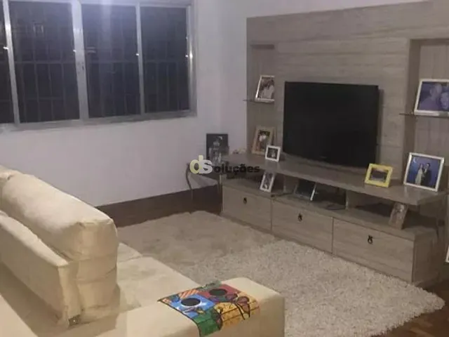 Sobrado com 273m² 3 quartos e 1 banheiro, à venda, no bairro Vila Anglo Brasileira em São Paulo