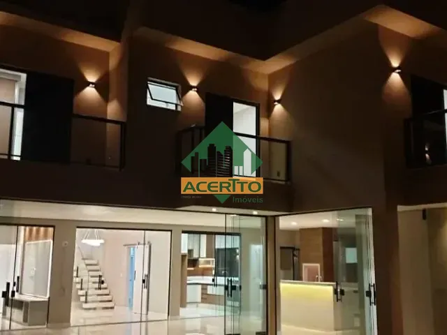 Sobrado com 390m² 4 quartos e 6 banheiros, à venda, no bairro Aeroporto em Araçatuba