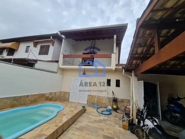 Casa com 286m² 3 quartos e 3 banheiros, à venda, no bairro Jardim Califórnia em Caraguatatuba