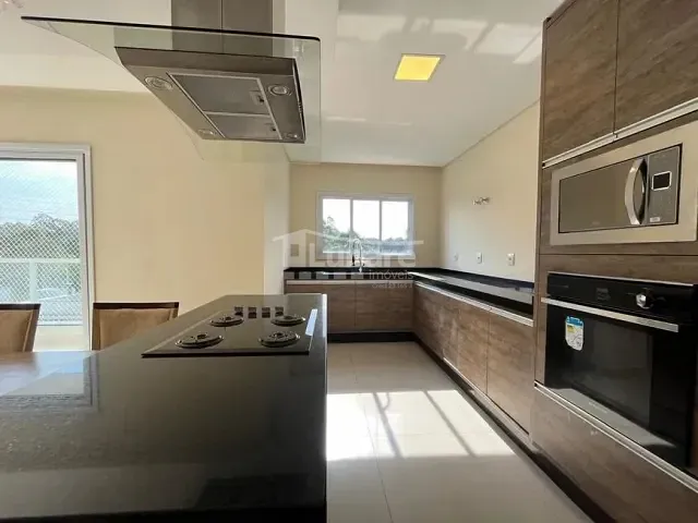 Sobrado com 250m² 3 quartos e 4 banheiros, à venda, no bairro Vila Moraes em Mogi das Cruzes