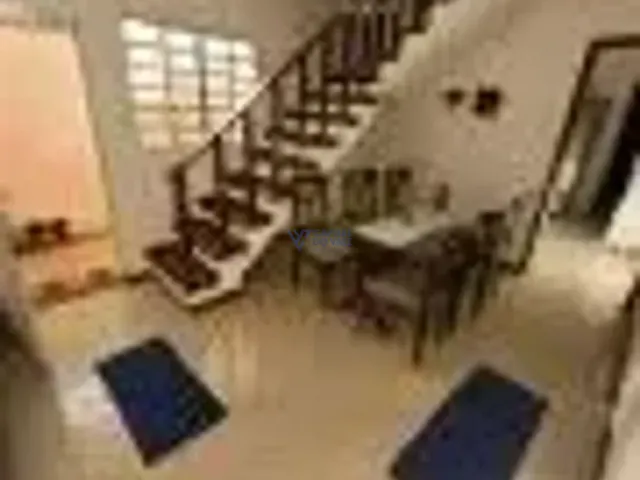 Sobrado com 125m² 4 quartos e 2 banheiros, à venda, no bairro Residencial União em São José dos Campos