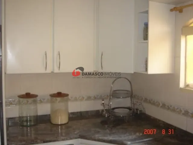 Sobrado com 270m² 3 quartos e 4 banheiros, à venda, no bairro Nova Petrópolis em São Bernardo do Campo