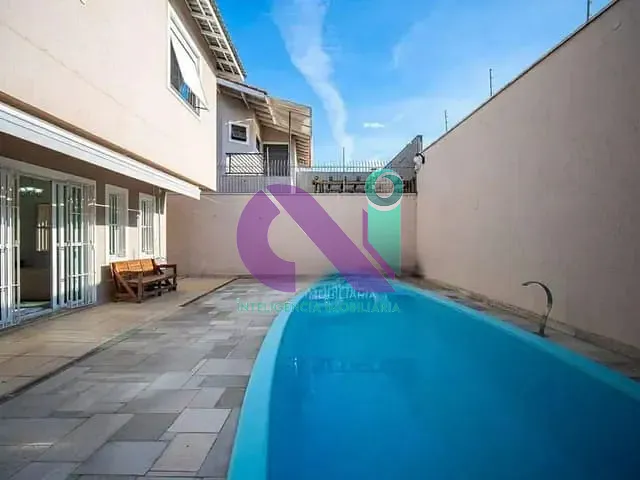 Sobrado com 250m² 3 quartos e 6 banheiros, à venda, no bairro Adalgisa em Osasco
