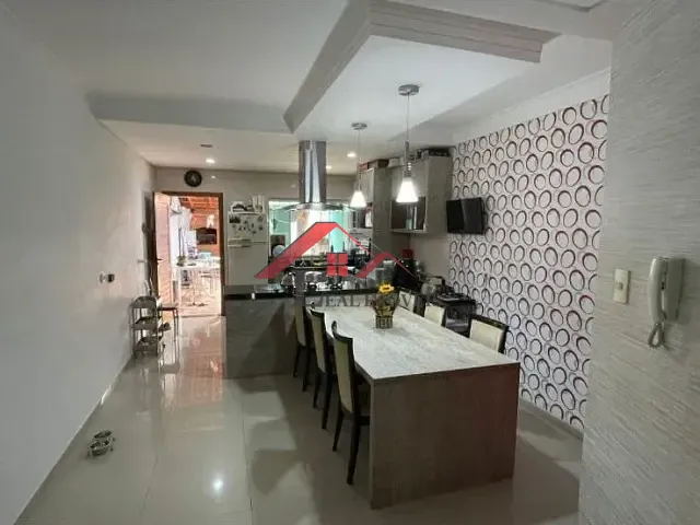 Sobrado com 250m² 3 quartos e 3 banheiros, à venda, no bairro Vila Assunção em Santo André