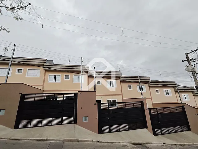 Sobrado com 65m² 2 quartos e 1 banheiro, à venda, no bairro Vila Aurea em São Paulo