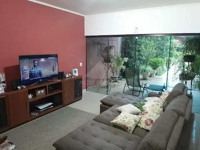 Sobrado com 500m² 4 quartos e 3 banheiros, à venda, no bairro Vila Bocaina em Mauá
