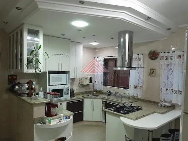 Sobrado com 500m² 4 quartos e 3 banheiros, à venda, no bairro Vila Bocaina em Mauá