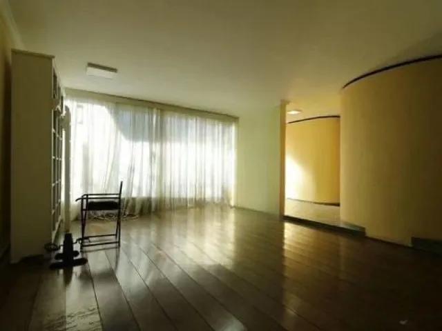 Sobrado 4 quartos e 6 banheiros, à venda ou para alugar, no bairro Jardim em Santo André