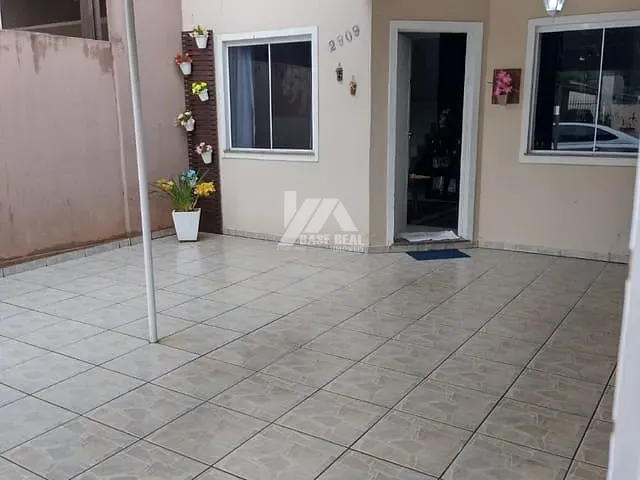 Sobrado com 86m² 3 quartos e 2 banheiros, à venda, no bairro Jardim Conceição em Ponta Grossa