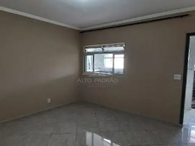 Sobrado com 305m² 3 quartos e 3 banheiros, à venda, no bairro Jardim Itapark em Mauá