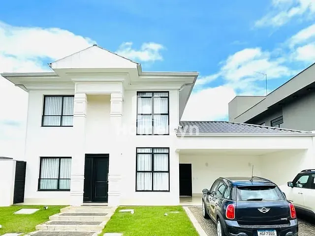 Sobrado com 455m² 6 quartos e 5 banheiros, à venda, no bairro Portal do Sol Green em Goiânia