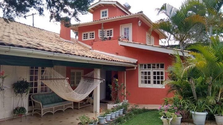 Sobrado com 2056m² 3 quartos e 5 banheiros, à venda, no bairro Cidade Jardim em Bragança Paulista