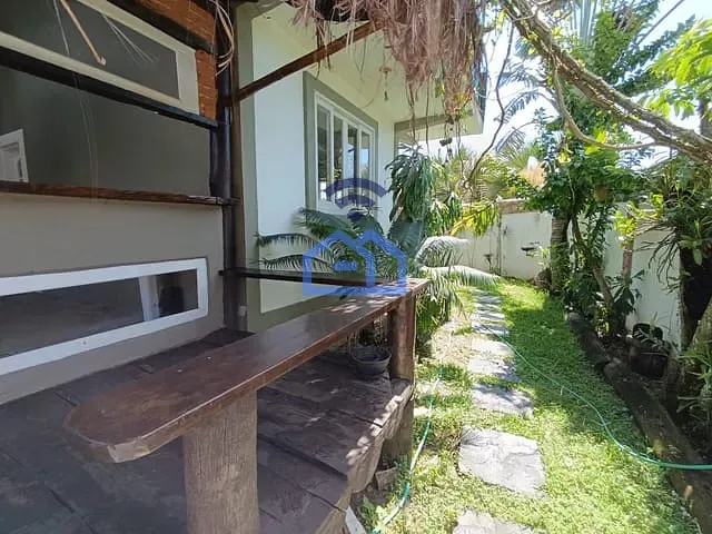 Sobrado com 365m² 3 quartos e 5 banheiros, à venda, no bairro Pontal de Santa Marina em Caraguatatuba