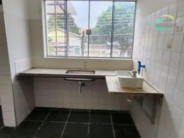 Sobrado com 300m², para alugar, no bairro Jardim Novo Campos Elíseos em Campinas