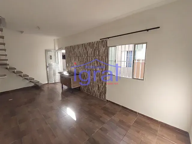 Sobrado com 400m² 2 quartos e 1 banheiro, à venda, no bairro Saúde em São Paulo