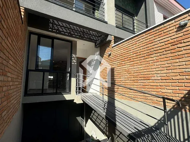 Sobrado com 160m² 3 quartos e 2 banheiros, à venda, no bairro Vila Bertioga em São Paulo