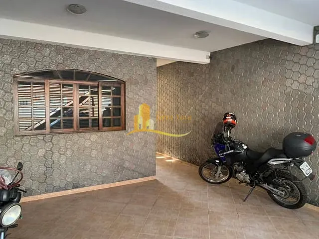 Sobrado com 125m² 3 quartos e 3 banheiros, à venda ou para alugar, no bairro Itaquera em São Paulo