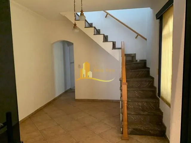 Sobrado com 125m² 3 quartos e 3 banheiros, à venda ou para alugar, no bairro Itaquera em São Paulo