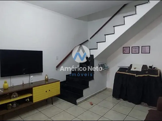 Sobrado 3 quartos e 3 banheiros, à venda, no bairro Vila Camilópolis em Santo André