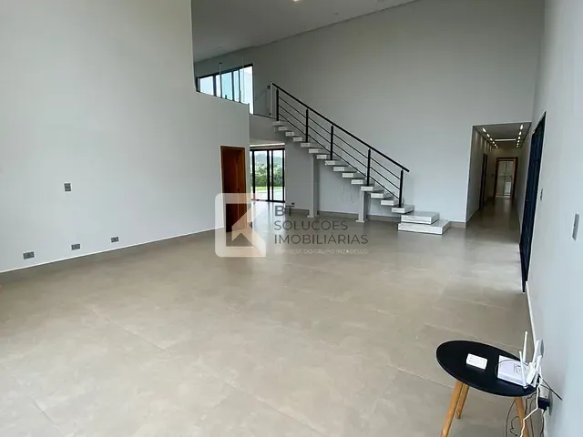 Sobrado com 1003m² 3 quartos e 5 banheiros, à venda, no bairro Jardim Indaiatuba Golf em Indaiatuba