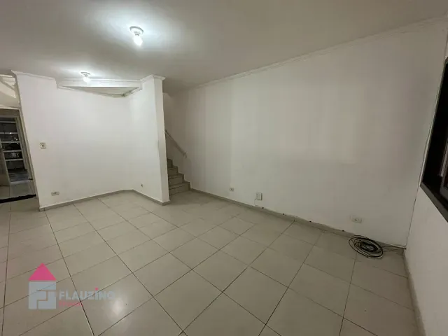 Sobrado com 120m² 3 quartos e 2 banheiros, à venda, no bairro Jardim Iracema em São Paulo