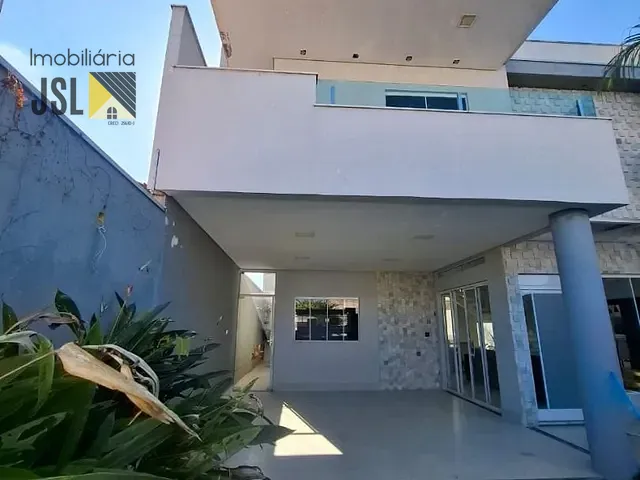 Sobrado com 300m² 3 quartos e 4 banheiros, à venda, no bairro Village das Flores em Caçapava