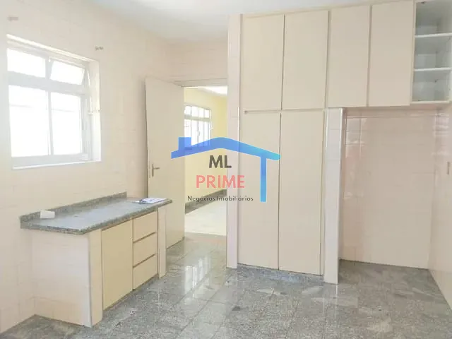 Sobrado com 210m² 2 quartos e 3 banheiros, à venda, no bairro Vila Moinho Velho em São Paulo